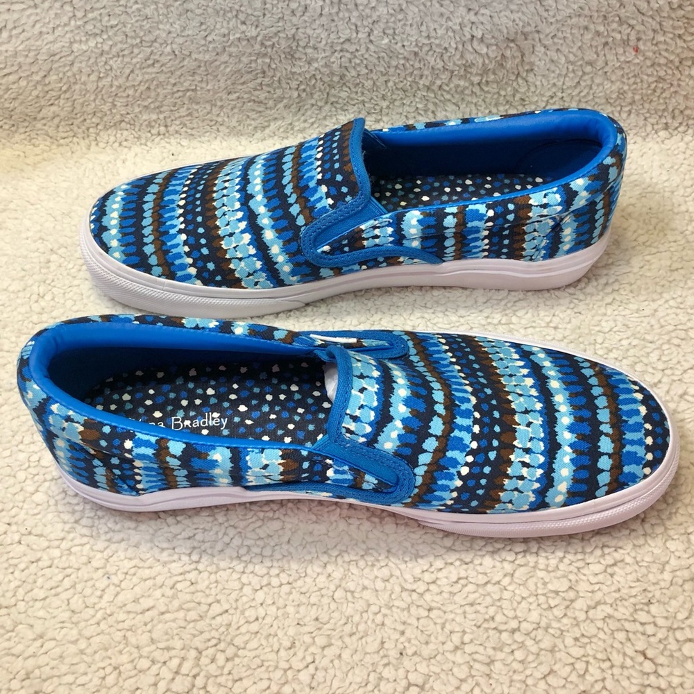 NWOT Vera Bradley Canvas Slip On Shoes - Picture 2 of 9